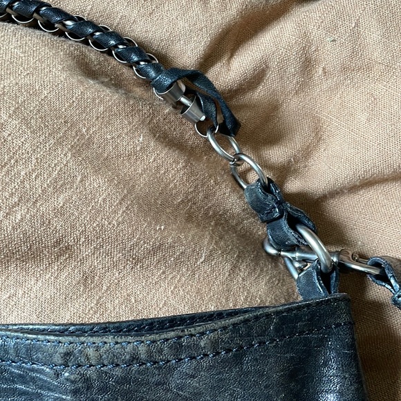 Givenchy genuine leather crossbody bag - Picture 12 of 16